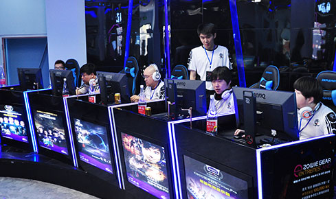 主题是控制 主题是控制