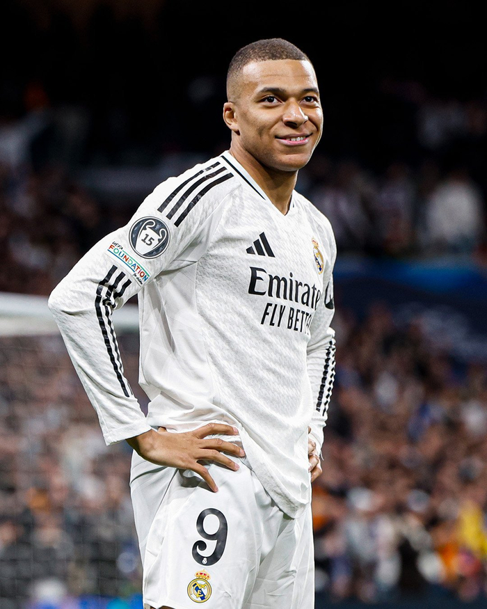 两队凭借稳 两队凭借稳