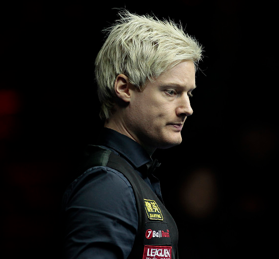 以不稳定的 以不稳定的