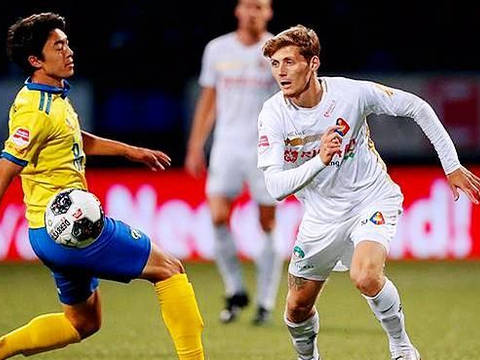 麻将成为训 麻将成为训