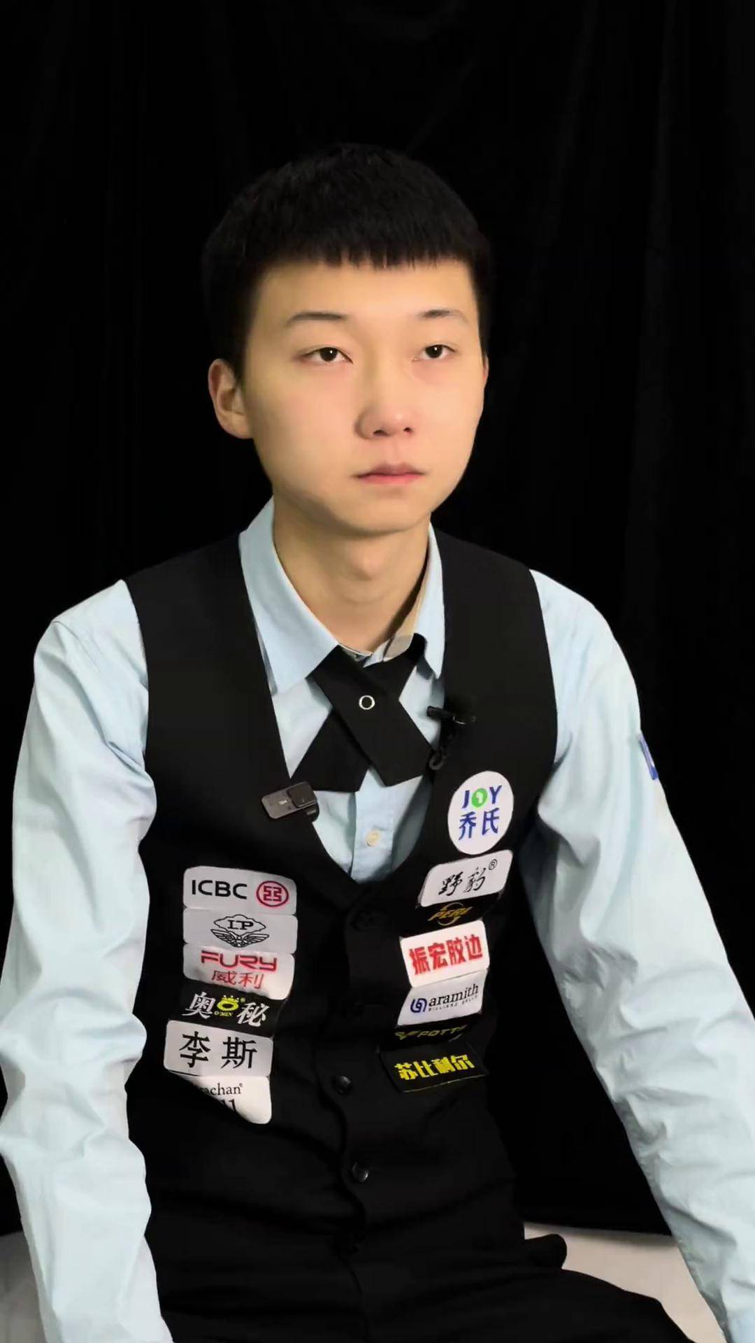 牵制防守